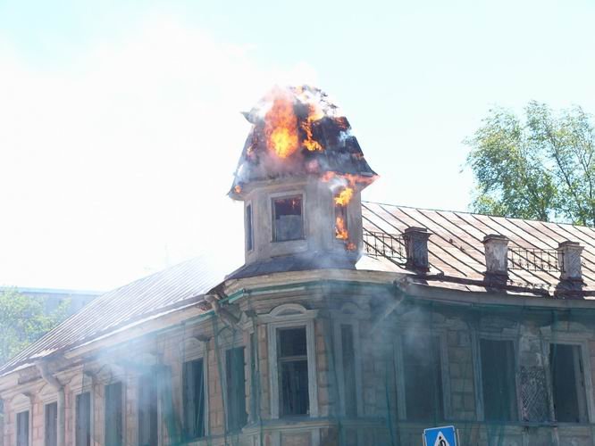 Пожар на ул.Володарского, д. 5а