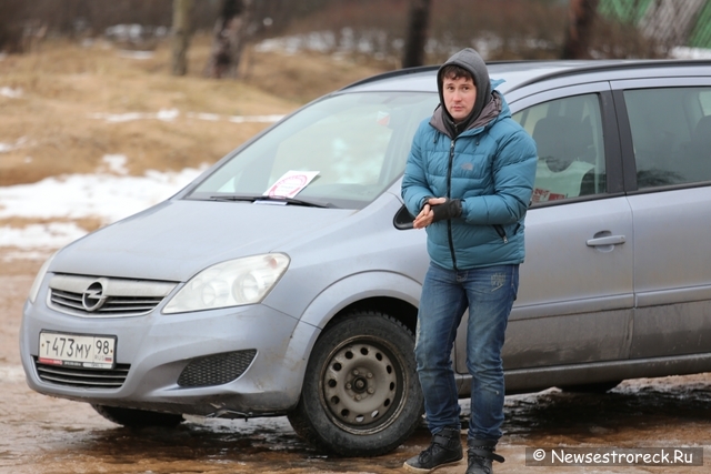 В Сестрорецке прошла акция против незаконной парковки