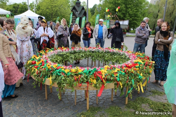 Народный праздник "Троица" прошел в Сестрорецке