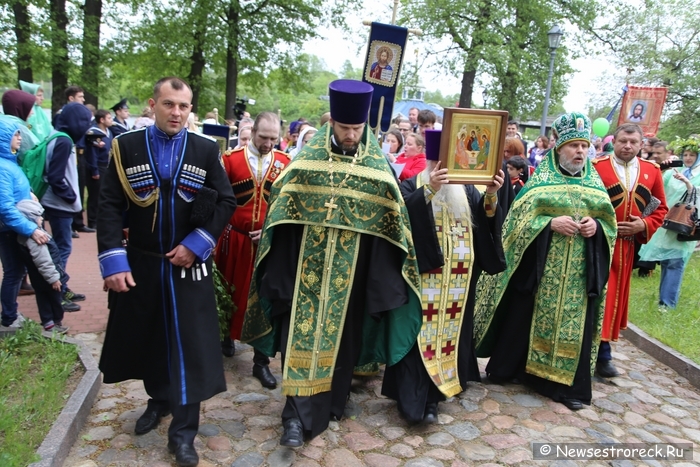 Народный праздник "Троица" прошел в Сестрорецке