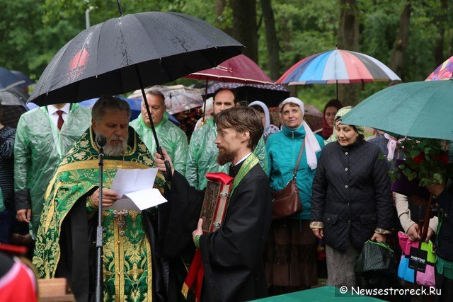 Праздник Святой Троицы отметили в Сестрорецке Праздник Святой Троицы отметили в Сестрорецке